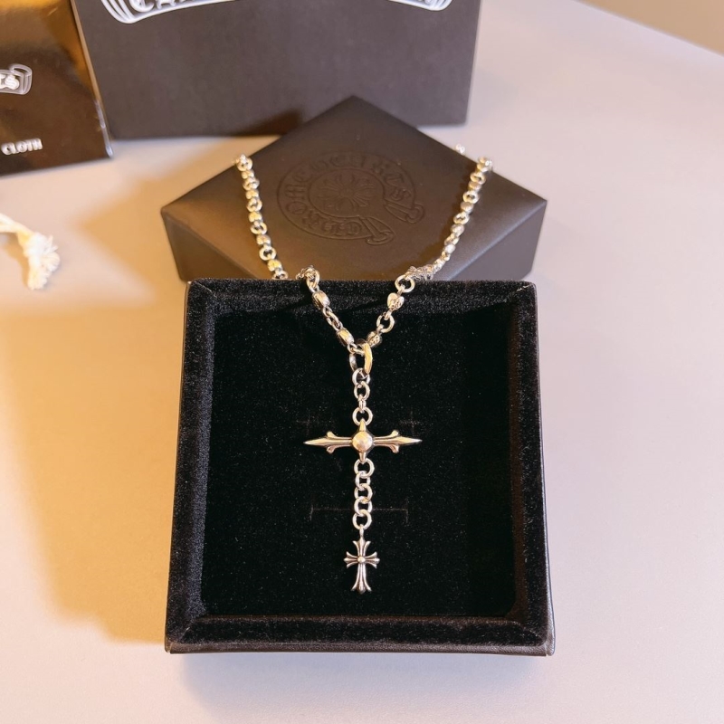 Ch**me He**ts necklaces